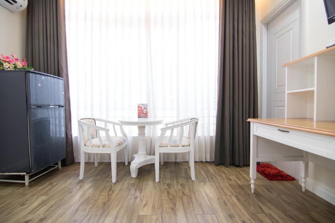 Sunshine Hotel - Phu My Hung Хошимин Экстерьер фото