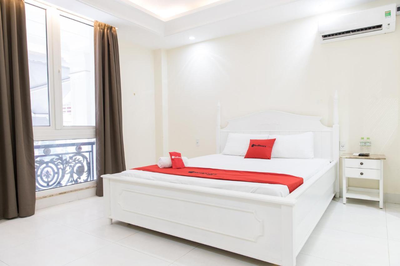 Sunshine Hotel - Phu My Hung Хошимин Экстерьер фото