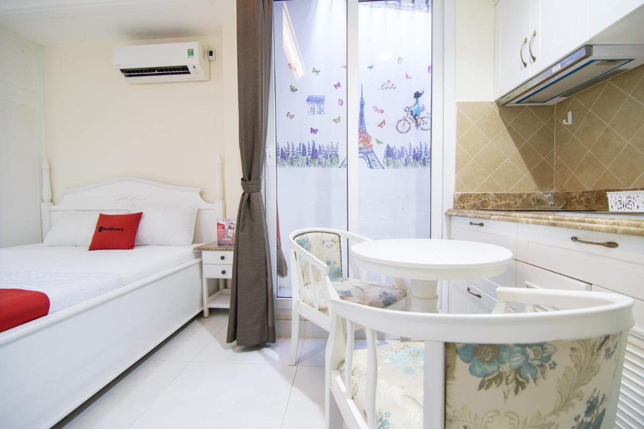 Sunshine Hotel - Phu My Hung Хошимин Экстерьер фото