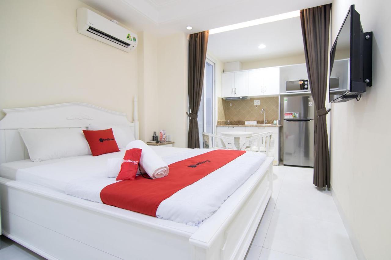 Sunshine Hotel - Phu My Hung Хошимин Экстерьер фото