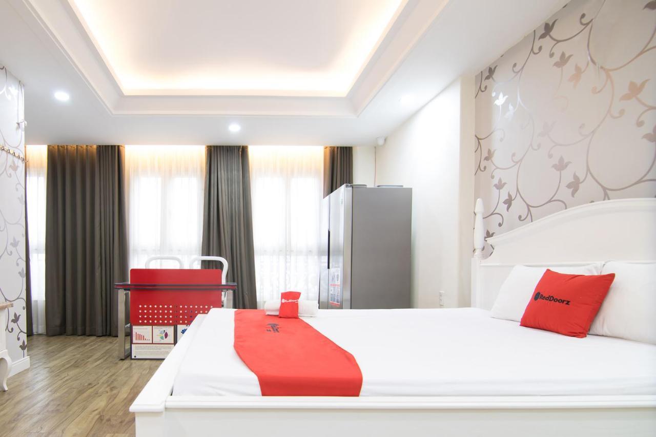 Sunshine Hotel - Phu My Hung Хошимин Экстерьер фото