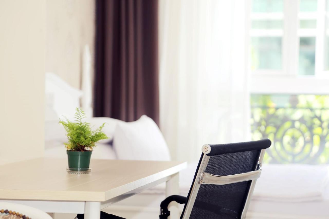 Sunshine Hotel - Phu My Hung Хошимин Экстерьер фото