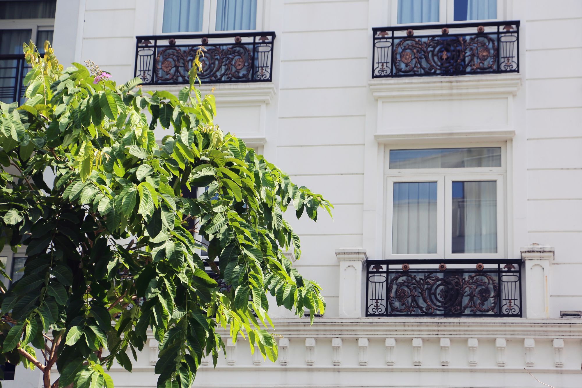 Sunshine Hotel - Phu My Hung Хошимин Экстерьер фото