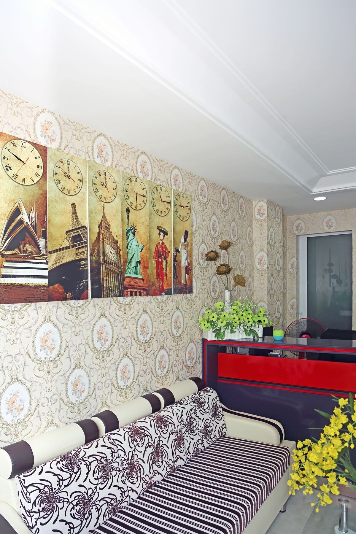 Sunshine Hotel - Phu My Hung Хошимин Экстерьер фото